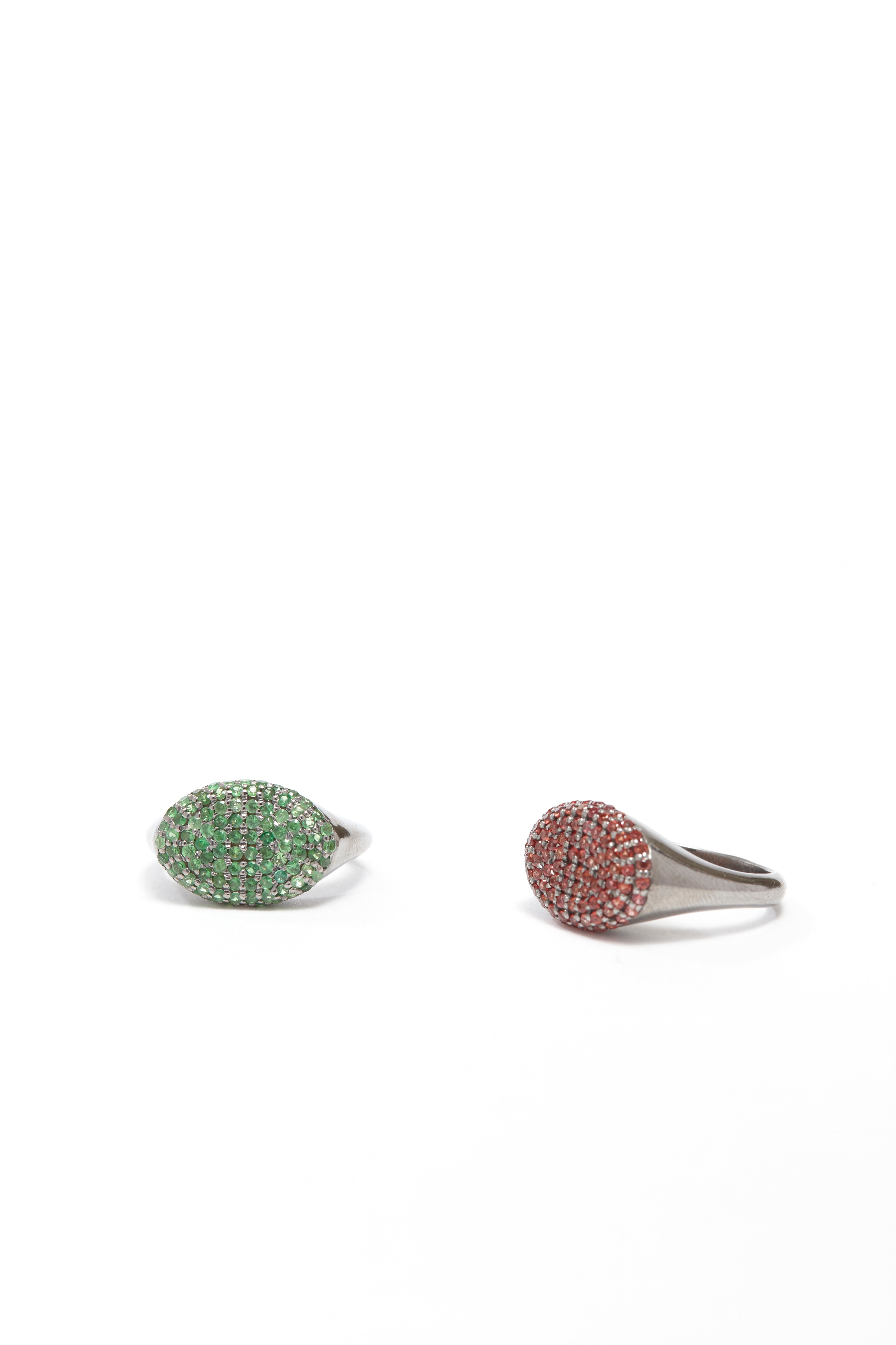 Oval Pinky Pavé